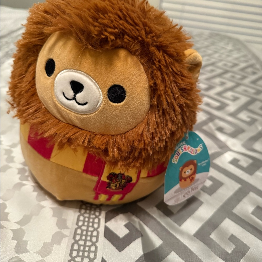 Squishmallows Harry Potter house (new with tags) - Picture 4 of 5